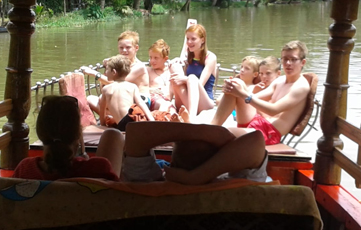 Houseboat Package